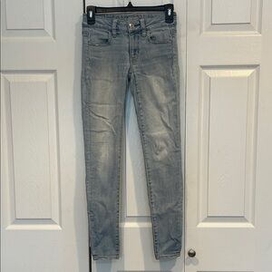 American Eagle Outfitters Light Blue Women's Skinny Jeans